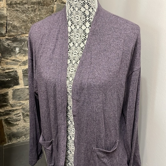 American Eagle Soft and Sexy Plush Violet Cardigan - Picture 2 of 6